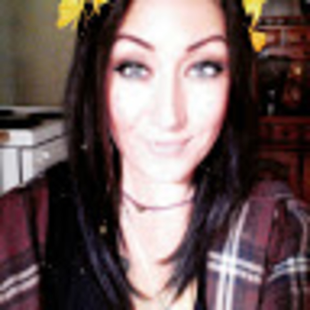 Meet your Posher, Livee